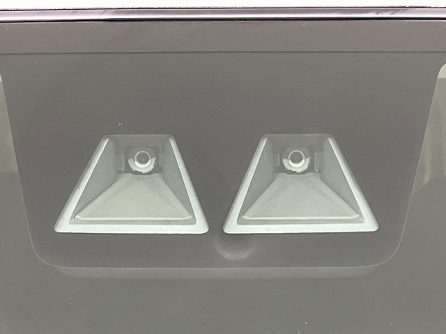 �y�X�}�[�g�A�V�X�g�z���s���ɑO���̎ԗ�����F�����A�Փ˂������Ȏ��͌x��ƃu���[�L�ŏՓˉ���Ɣ�Q�y�����A�V�X�g�B�����S�Ƀh���C�u�����y���݂��������܂��B