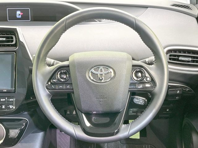 �y�����v�����X�e�A�����O�z�㎿�Ȋv���g�p���邱�ƂŁA��ɂ����������݂ƂĂ��^�]���₷���n���h���ł���