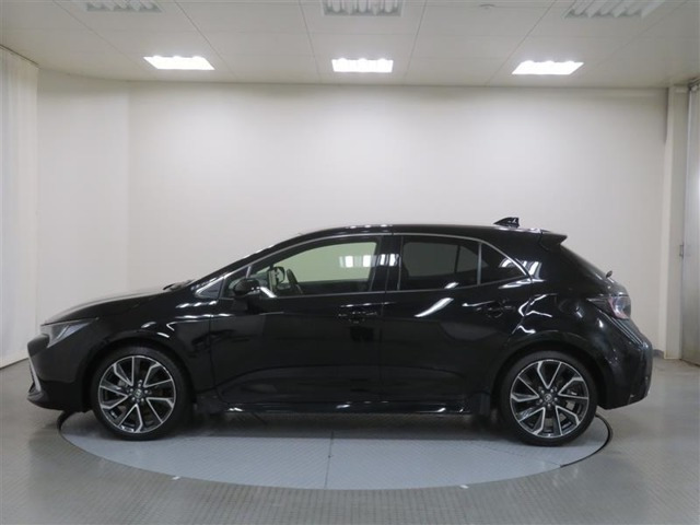 カローラスポーツ1.2 GZ