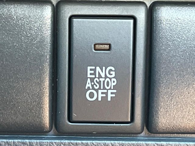 �y�A�C�h�����O�X�g�b�v�z�ԐM����a�؂Œ�Ԃ����ۂɃG���W�����~���A���ʂȔR���̏����}���܂��B�R��������ی�ɂȂ���@�\��G���W���̓u���[�L�𗣂��΍Ďn�����܂��B