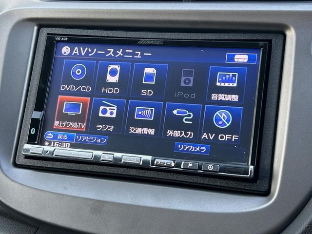 �y�����Z�OTV�t�i�r�Q�[�V�����z�g���₷���i�r�ŖړI�n�܂ł�������ē����Ă���܂��B�e��I�[�f�B�I�Đ��@�\���[�����Ă���A���Ԃ̉^�]������Ɋy�����Ȃ�܂�!!