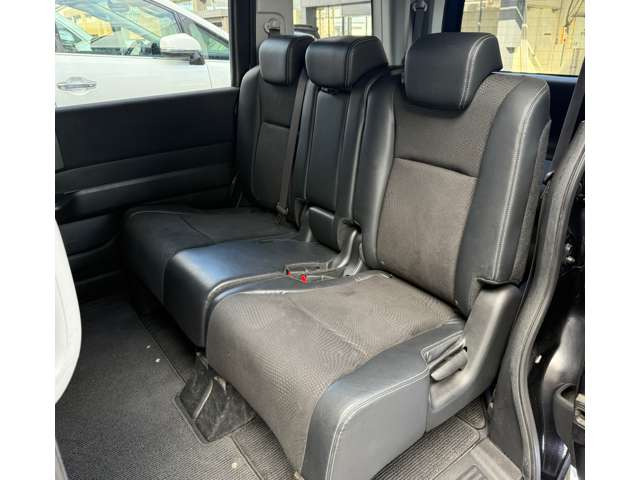 �����Ō��Ԃ����ɗ��鎖���o���Ȃ����q�l�͂����k���������܂����C�ɂȂ镔���͎ʐ^��������v���܂���