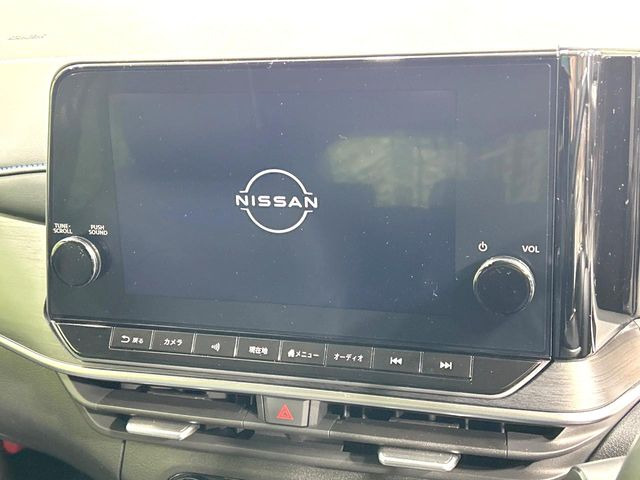 �y���[�J�[����9�^�i�r�z�C���e���A�ɗn�����ރX�^�C���b�V���ȁu��p�݌v�v���[�J�[�i�r�𑕔��􎋔F���⑀�쐫�ȂǊ�{���\�ɂ��D��A���㎿�ȃJ�[���C�t�����y���݂��������܂��B