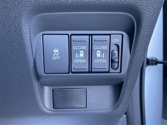 フリード1.5 e:HEV クロスター