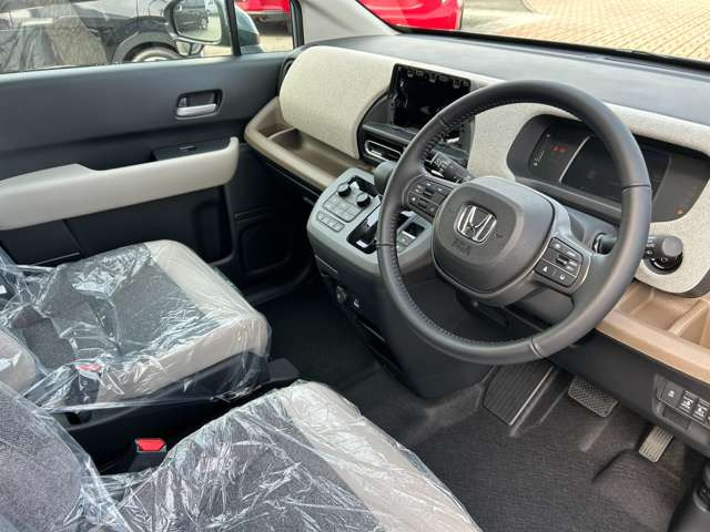 ���J�[�i�r�A�A���~�z�C�[���AHID���C�g���̃J�[�p�i��������舵���Ă��܂�������]������΂��Ђ����k����������