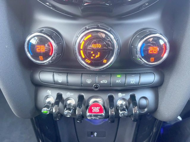 ���f���A���I�[�g�G�A�R��:�^�]�ȁE����Ȃ��ꂼ��ŉ��x�ݒ肪�\�ȓƗ����I�[�g�G�A�R����W���������Ă���܂�!