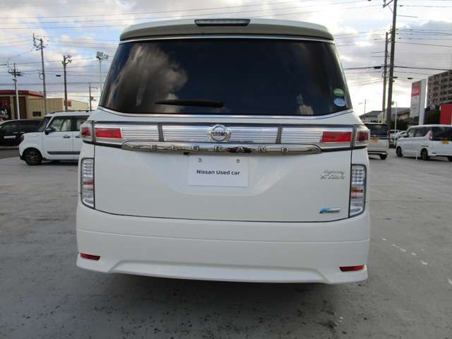 エルグランド2.5 250ハイウェイスター アーバンクロム