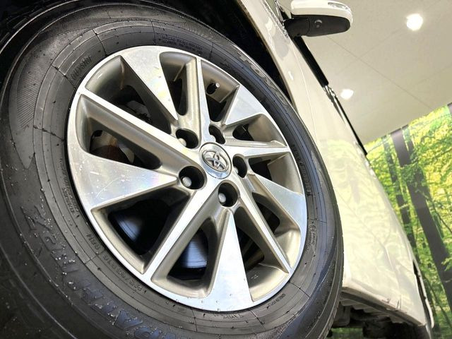 �y����16�C���`�A���~�z�C�[���z�O�ςɃ}�b�`���������A���~�z�C�[���𑕒����Ă���܂��B�e��ЊO�A���~�z�C�[����A�X�^�b�h���X�^�C�����戵�����Ă���܂��B���񂲑��k����������