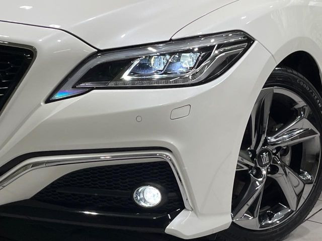 �yLED�w�b�h���C�g&�t�H�O�z���V����ԑ��s�����ǍD�Ȏ��E���m�ۂ����S���ĉ^�]�ł��鍂�P�xLED�w�b�h���C�g�𑕔�!�_�����x�������A����d�͂��}�����Ă��܂��B