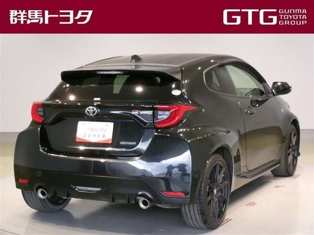 GRヤリス1.6 RZ ハイ パフォーマンス 4WD