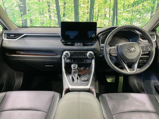 RAV42.5 ハイブリッド G E-Four 4WD