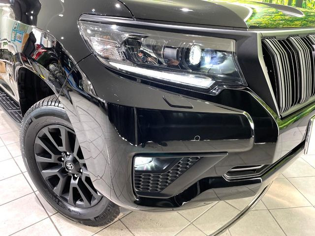 �yLED�w�b�h���C�g�z���V����ԑ��s�����ǍD�Ȏ��E���m�ۂ����S���ĉ^�]�ł��鍂�P�xLED�w�b�h���C�g�𑕔�!�_�����x�������A����d�͂��}�����Ă��܂��B