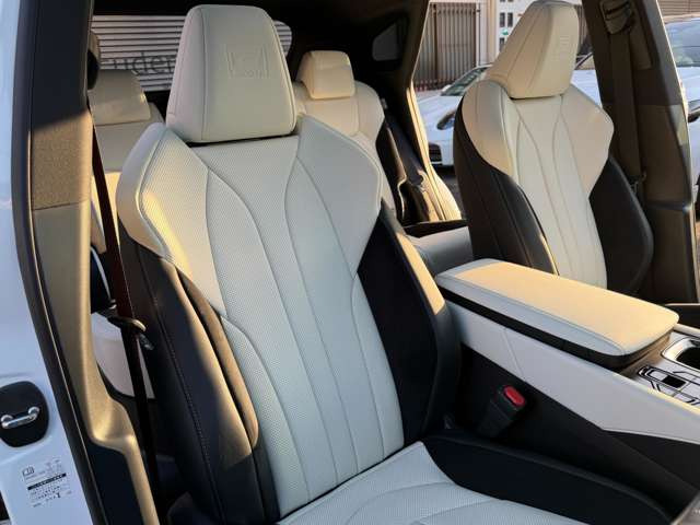 �yF�X�|�[�c��p�z�{�v�E���g���X�G�[�h�X�|�[�c�V�[�g(�z���C�g)�E�V�[�g�x���`���[�V����(Hot&Cool)�E�������[�t���p���[�V�[�g�EF���S����w�b�h���X�g�B