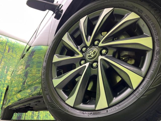 �y����17�C���`�A���~�z�C�[���z�O�ςɃ}�b�`���������A���~�z�C�[���𑕒����Ă���܂��B�e��ЊO�A���~�z�C�[����A�X�^�b�h���X�^�C�����戵�����Ă���܂��B���񂲑��k����������