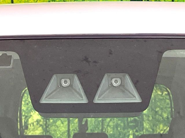 �y�X�}�[�g�A�V�X�g�z���s���ɑO���̎ԗ�����F�����A�Փ˂������Ȏ��͌x��ƃu���[�L�ŏՓˉ���Ɣ�Q�y�����A�V�X�g�B�����S�Ƀh���C�u�����y���݂��������܂��B