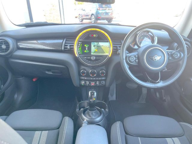 �A���ԃO���[�v���݌ɐ���2,000��!�S���̌n��X���烁�[�J�[�E�Ԏ��킸���Љ�o����̂ŁA���Ȃ��Ƀs�b�^���̂��Ԃ�������͂��ł���܂��͂��₢���킹��������