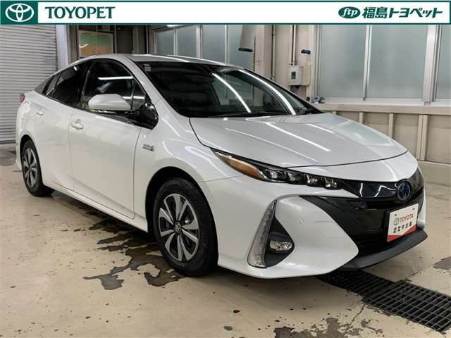 プリウスPHV1.8 A