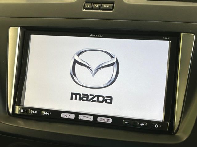 �y�����i�r�z�l�C�̏����i�r�𑕔����Ă���܂��B�i�r�̎g���₷���͂������A�I�[�f�B�I�@�\���[��!�L�����v�◷�s�͂������A�ʋ΂┃�����ȂǕ��i�̃h���C�u���y�����Ȃ�͂���