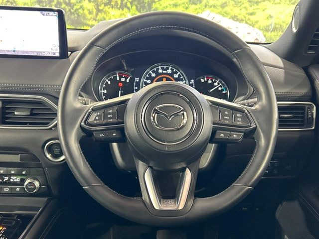 �y�����v�����X�e�A�����O�z�㎿�Ȋv���g�p���邱�ƂŁA��ɂ����������݂ƂĂ��^�]���₷���n���h���ł���