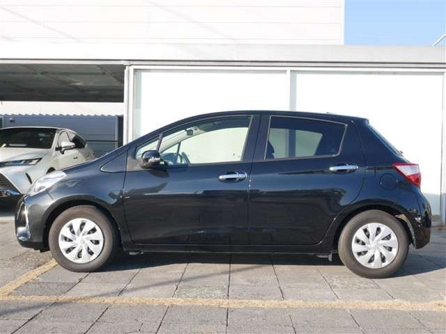 ヴィッツ1.3 F セーフティ エディションIII