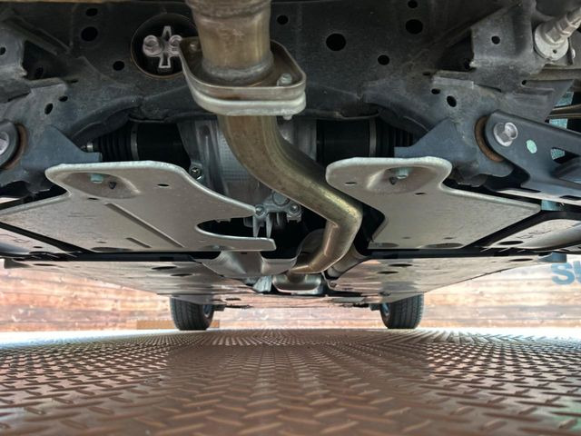 ����肪���ꂢ�Ȃ����ɁA�h�K���H�̎{�H���I�X�X���B�~��n��͂������A���ݕ��ɂ��Z���̕���A��Ń}�����E�E�B���^�[�X�|�[�c���������ɂ��D�]���������Ă���܂��B