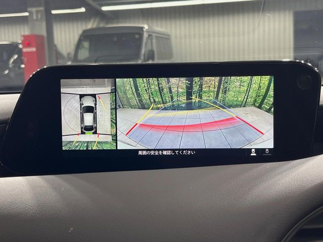 �y360&deg;�r���[���j�^�[�z��p�̃J�����ɂ��A�ォ�猩���낵���悤�Ȏ��_��360�x�N���}�̎��͂��m�F���邱�Ƃ��ł��܂������p�������m�F���₷���A�����ꏊ�ł̐؂�Ԃ��⒓�Ԃ��X���[�Y�ɍs���܂��B