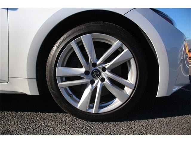 ���Ǝҗl�ւ̔̔��͂��f�肳���Ă��������܂��B �Ԍ������ԗ��̏ꍇ�́A�Ԍ����擾�������x�������z�ŕ\�����Ă���܂��B