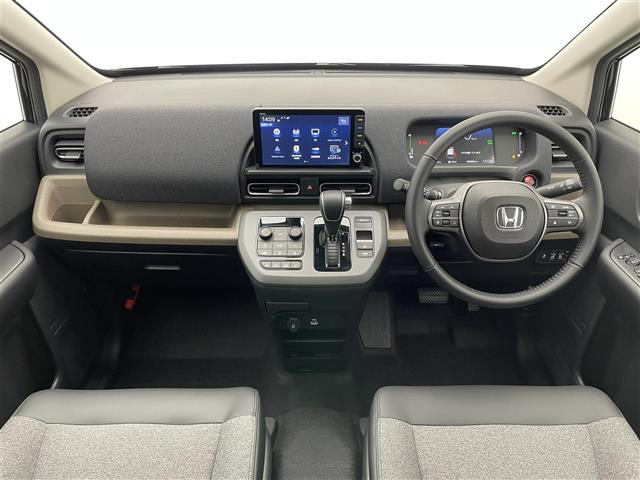 フリード1.5 e:HEV エアー EX