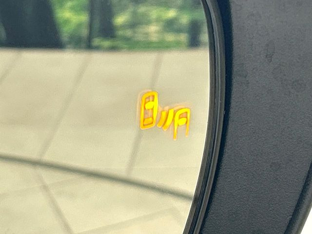 �y�u���C���h�X�|�b�g���j�^�[�z���s���A�h�A�~���[�̎��p�ɂȂ�₷���ӏ��Ɍ㑱�Ԃ��ڋ߂���ƃT�C�h�~���[�t�߂Ɍx����\���A�h���C�o�[�ɒ��ӊ��N�����Ă���܂��B