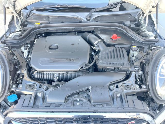 �����X�ł́A�e���[�J�[�̐�p�f�f�e�X�^�[�𓱓��B���Ǝ��i�����e�N�j�J���X�^�b�t���풓���Ă���܂��̂ŁA������̍ۂɂ����S���Ă����p���������܂��B