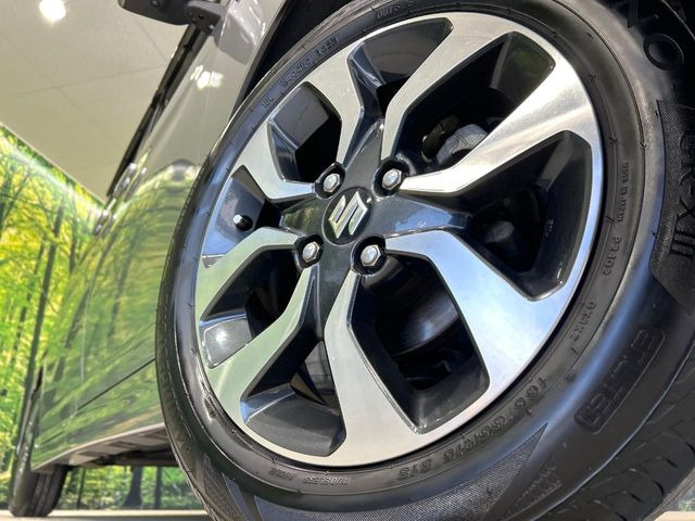 �y����15�C���`�A���~�z�C�[���z�O�ςɃ}�b�`���������A���~�z�C�[���𑕒����Ă���܂��B�e��ЊO�A���~�z�C�[����A�X�^�b�h���X�^�C�����戵�����Ă���܂��B���񂲑��k����������