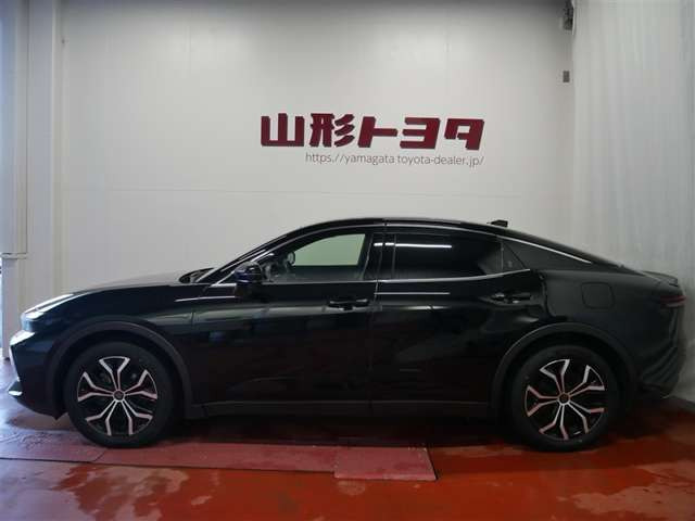 クラウンクロスオーバー2.5 G E-Four 4WD