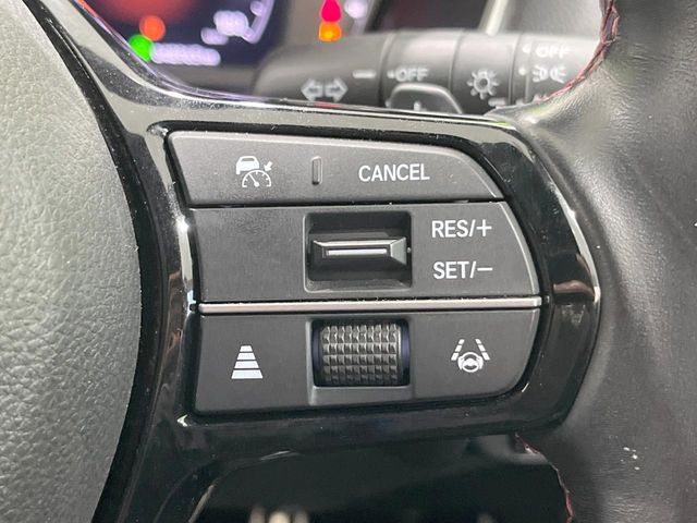 �y�A�_�v�e�B�u�N���[�Y�R���g���[���z�������H�ł̒��������s���y��!!�����ő��x��ۂN���[�Y�R���g���[�����A�Փˌy���V�X�e���ƘA�g���A�O���̎ԗ������m���ĎԊԂ�ۂ悤�ɑ��x���߂��Ă���܂�!!