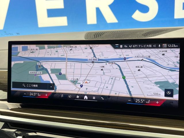 �������i�r:��̊��̂���i�r�́A����������ԓ������o���Ă���܂��B�I�[�f�B�I�@�\���[�����Ă���܂��̂ŁA�^�]�����y���߂܂���