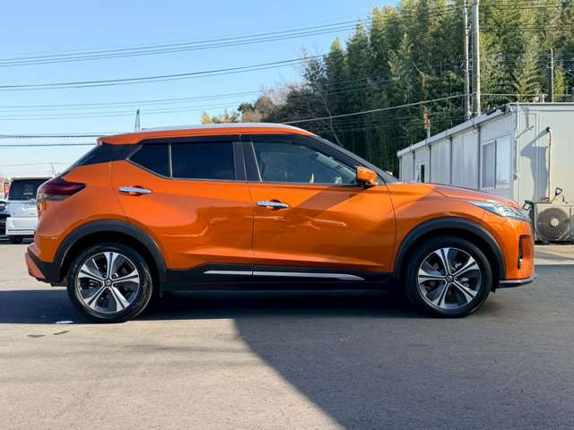 ���X�݌ɂ͊O���A�����N���[�j���O��ɓW�����A�����Ď��̏C�����̗L���A���[�^�[��������̗L������O�ҋ@�ւɂ�錟����S����{���Ă���܂��B�Ԍ��A�����A����h�������ЂőΉ��ł��܂��̂ł����S���������B