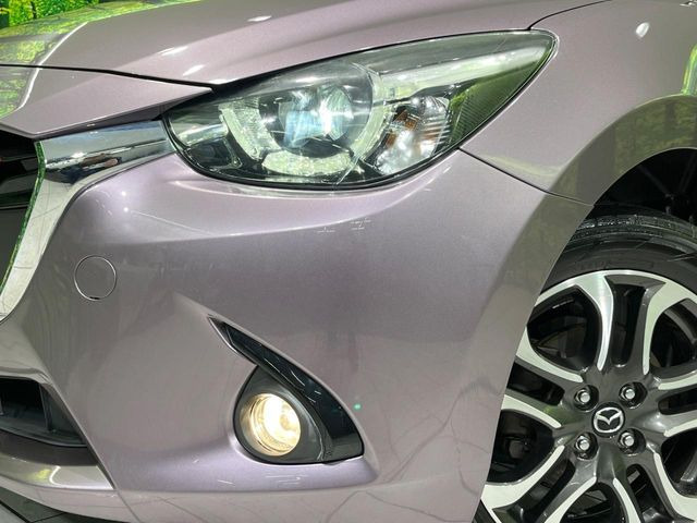 �yLED�w�b�h���C�g�z���V����ԑ��s�����ǍD�Ȏ��E���m�ۂ����S���ĉ^�]�ł��鍂�P�xLED�w�b�h���C�g�𑕔�!�_�����x�������A����d�͂��}�����Ă��܂��B