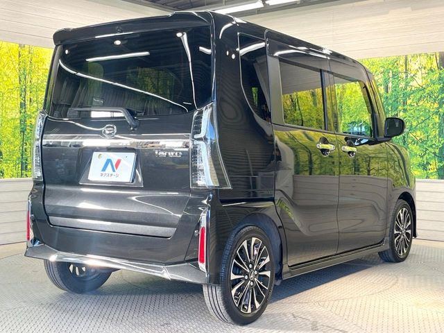 ��D�]�𒸂��Ă���܂��{�f�B�̒e�X�v���b�V���R�[�g���D�]��t���B�ʏ�̃K���X�R�[�g�ƈقȂ�A�ϋv�N��6�N�̖��@���K���X�R�[�e�B���O���A�{�f�B���L���C�ȏ�Ԃɕۂ��Ă���܂��B