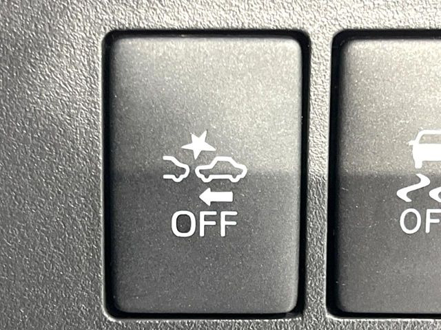 �y�X�}�[�g�A�V�X�g�z���s���ɑO���̎ԗ�����F�����A�Փ˂������Ȏ��͌x��ƃu���[�L�ŏՓˉ���Ɣ�Q�y�����A�V�X�g�B�����S�Ƀh���C�u�����y���݂��������܂��B