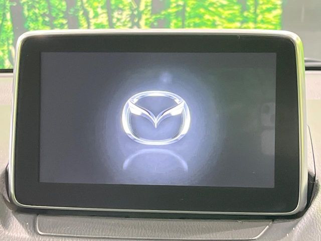 �y���[�J�[�����i�r�z�C���e���A�ɗn�����ރX�^�C���b�V���ȁu��p�݌v�v���[�J�[�i�r�𑕔��􎋔F���⑀�쐫�ȂǊ�{���\�ɂ��D��A���㎿�ȃJ�[���C�t�����y���݂��������܂��B