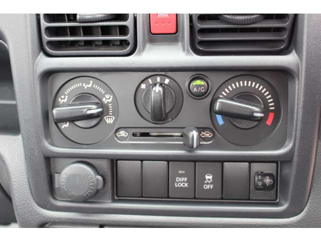 NT100クリッパーDX 農繁仕様 4WD