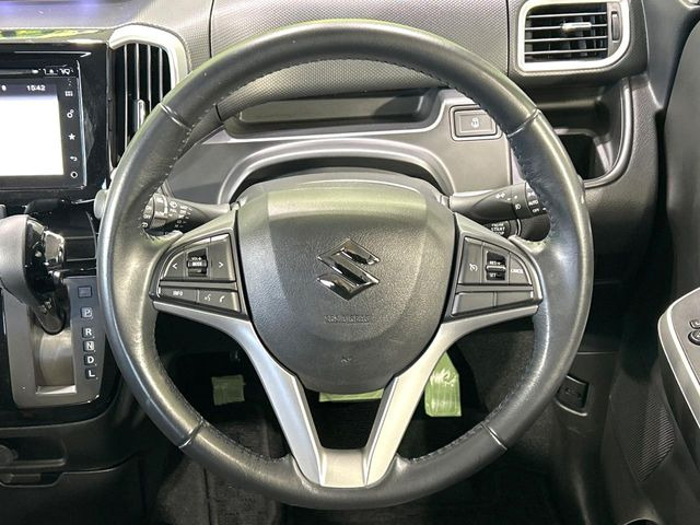 �y�����v�����X�e�A�����O�z�㎿�Ȋv���g�p���邱�ƂŁA��ɂ����������݂ƂĂ��^�]���₷���n���h���ł���