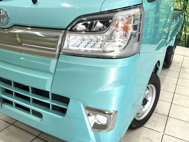 �yLED�w�b�h���C�g�z���V����ԑ��s�����ǍD�Ȏ��E���m�ۂ����S���ĉ^�]�ł��鍂�P�xLED�w�b�h���C�g�𑕔�!�_�����x�������A����d�͂��}�����Ă��܂��B