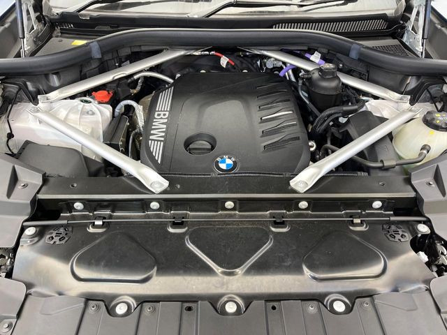 �����X�ł́A�e���[�J�[�̐�p�f�f�e�X�^�[�𓱓��B���Ǝ��i�����e�N�j�J���X�^�b�t���풓���Ă���܂��̂ŁA������̍ۂɂ����S���Ă����p���������܂��B