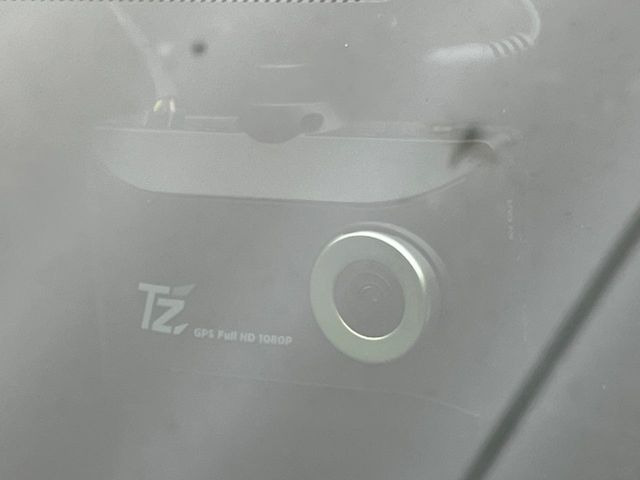 �y�h���C�u���R�[�_�[�z�h���C�u���R�[�_�[����!���s���͂������A������^�]�⎖�̂ɑ��������ہA�f���ŋL�^���A����̃��X�N�ɔ����܂��B���L�^�pSD�J�[�h�͂��q�l�����g�ł��������������K�v������܂��B