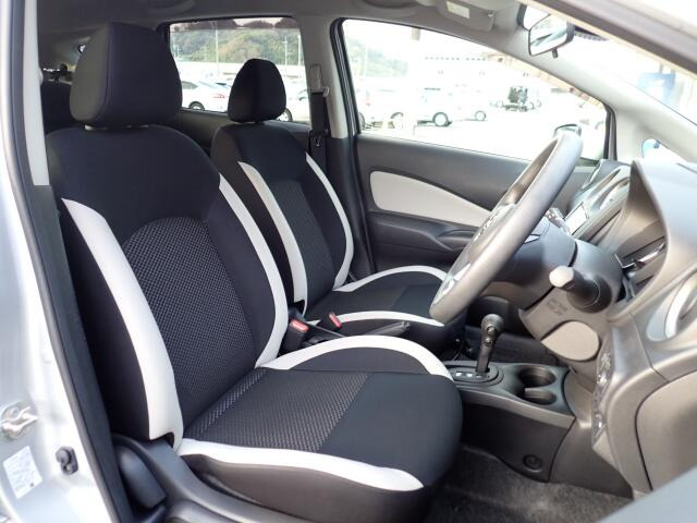 �t�����g�V�[�g�A��ԗǍD�ň��S�ł��B�傫�ȉ�����Ȃ����S�ł�