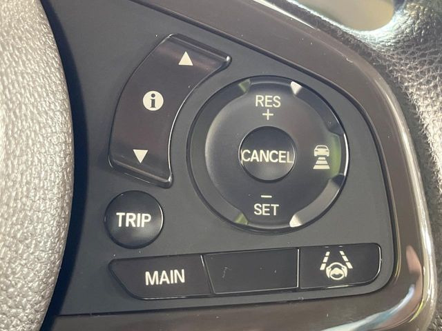 �y�A�_�v�e�B�u�N���[�Y�R���g���[���z�������H�ł̒��������s���y��!!�����ő��x��ۂN���[�Y�R���g���[�����A�Փˌy���V�X�e���ƘA�g���A�O���̎ԗ������m���ĎԊԂ�ۂ悤�ɑ��x���߂��Ă���܂�!!