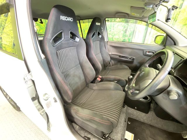 �^�]�ȃV�[�g���͎g�p�������Ȃ��A�ǍD�ȏ�ԂƂȂ��Ă��܂��B���J�Ɏg���Ă������Ƃ��悭�킩��܂��ˁB