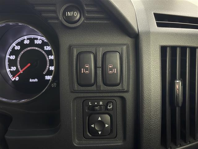 デリカD:52.2 アクティブギア 4WD