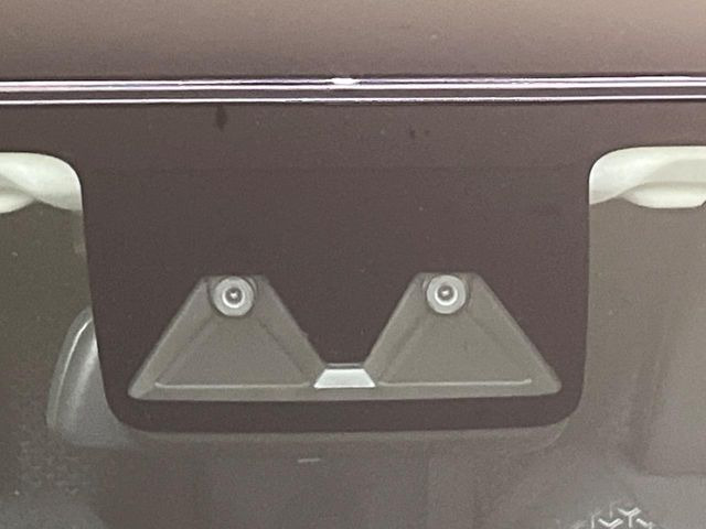 �y�g���^�Z�[�t�e�B�Z���X�z���s���ɑO���̎ԗ�����F�����A�Փ˂������Ȏ��͌x��ƃu���[�L�ŏՓˉ���Ɣ�Q�y�����A�V�X�g�B�����S�Ƀh���C�u�����y���݂��������܂��B