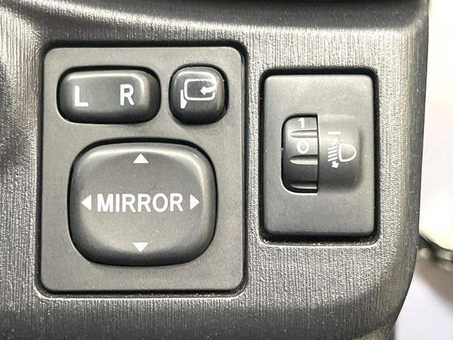 ���Ђł́A�S�ԁw�C�����Ȃ��x�̂��Ԃ̂ݎ�舵���Ă���܂��B��C�o�C���[�ɂ�錵�I�����d����̌�A���Ɍ�̎ԗ��`�F�b�N���s���A�l�N�X�e�[�W���F�肵�����i���Ȓ��ÎԂ����񋟂��Ă���܂��B